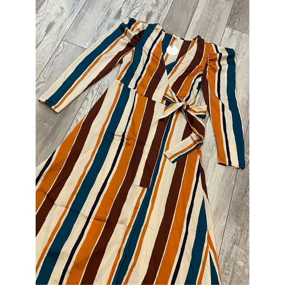 En Crème boutique fall, wraparound, striped maxi, dress size L